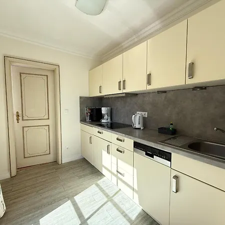 Haus Inselfriede Liekut 1 Apartamento *